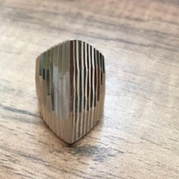 Jewelry - UNIQUE STERLING SILVER 925 RING